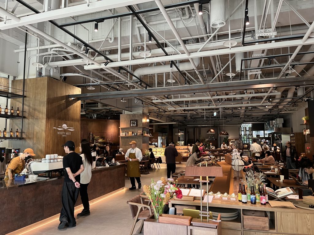 46c6b15a a72f 4e80 9263 ef785065f04e