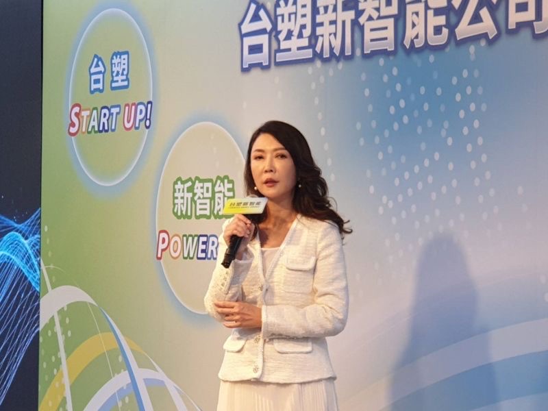 592b57e8 5814 41cc 8975 19165ef8f641