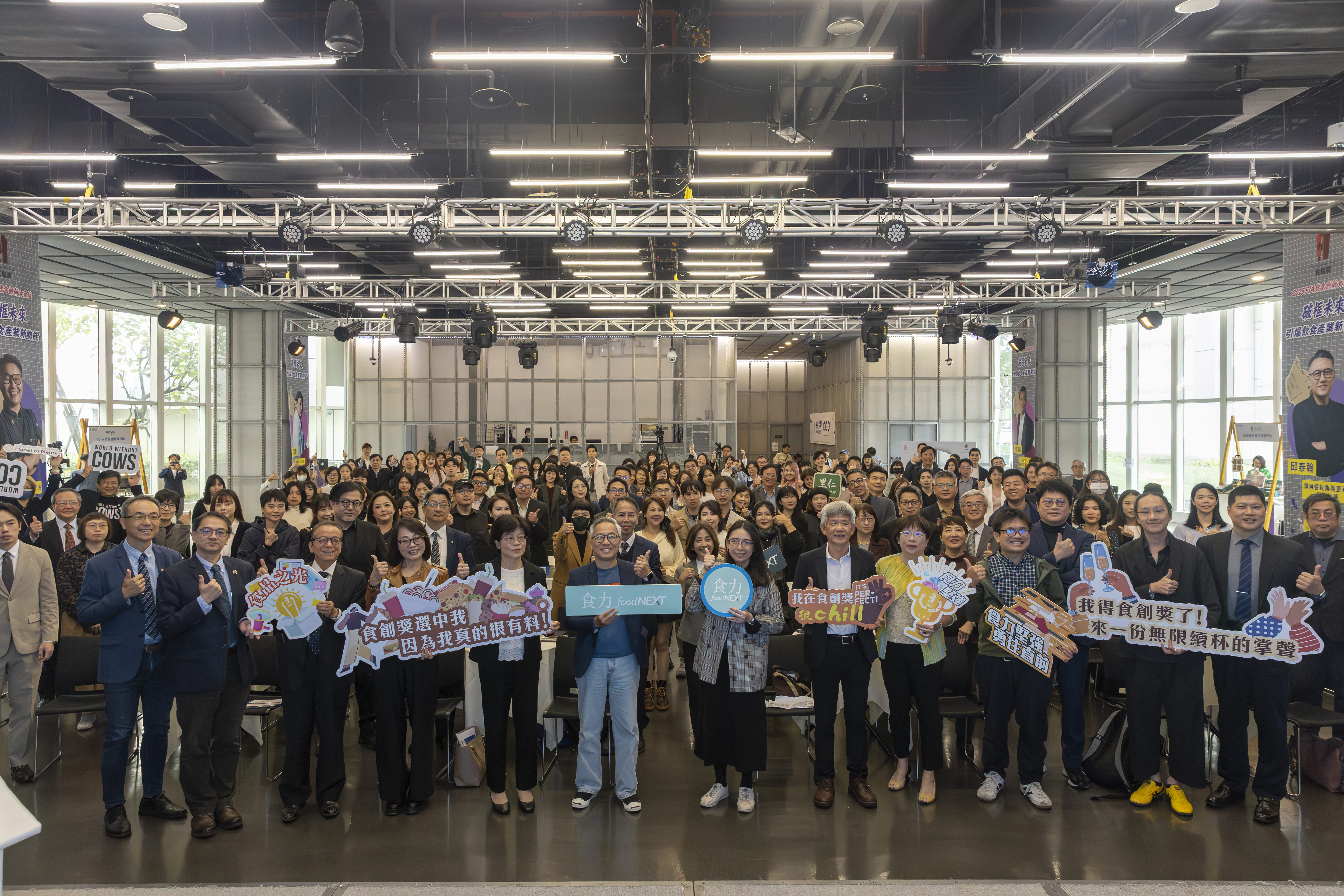 f8ebb8ad a08c 4955 a68e 4ae92bbadb4b