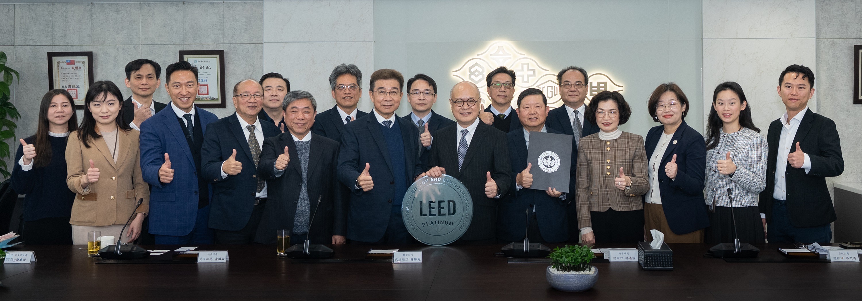 72f248b3 9467 4e1c 9f1f da427986516f