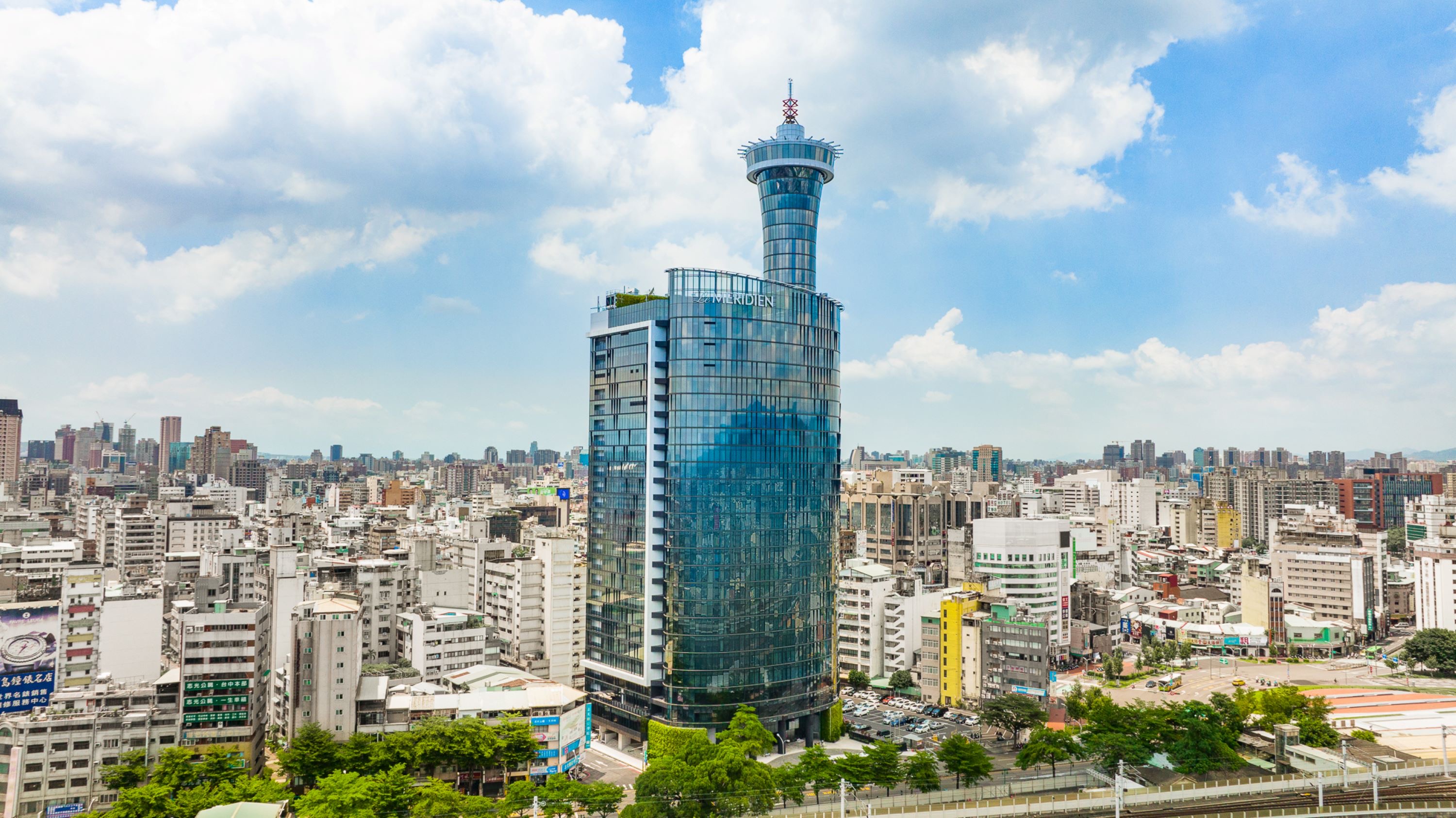 b21ba8cb a223 487e 9e55 c631ee2fce0d