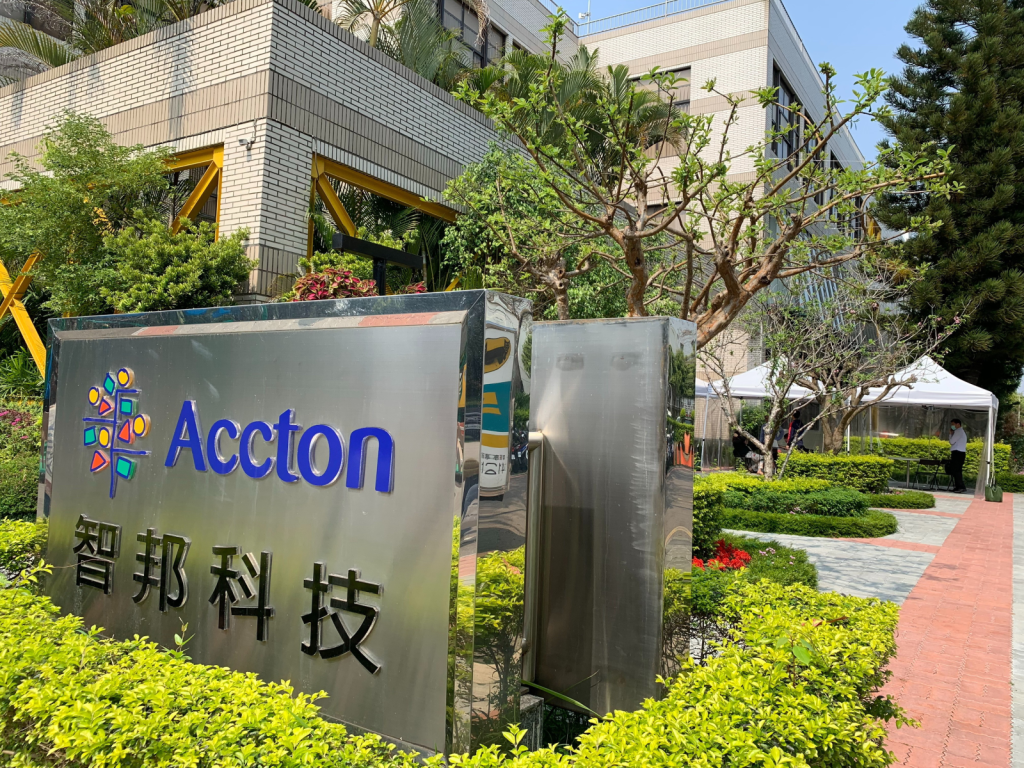 e699bae982a63000 xb4p3e