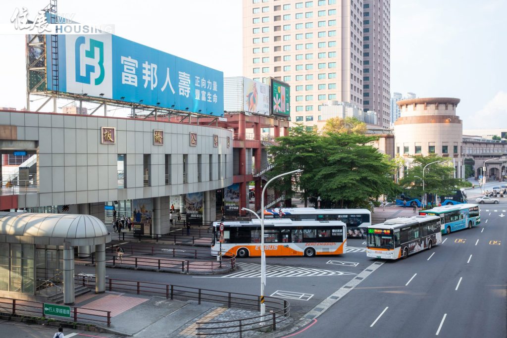 20260806 新北市 板橋 新北板橋公車站 客運 轉運 通勤 13