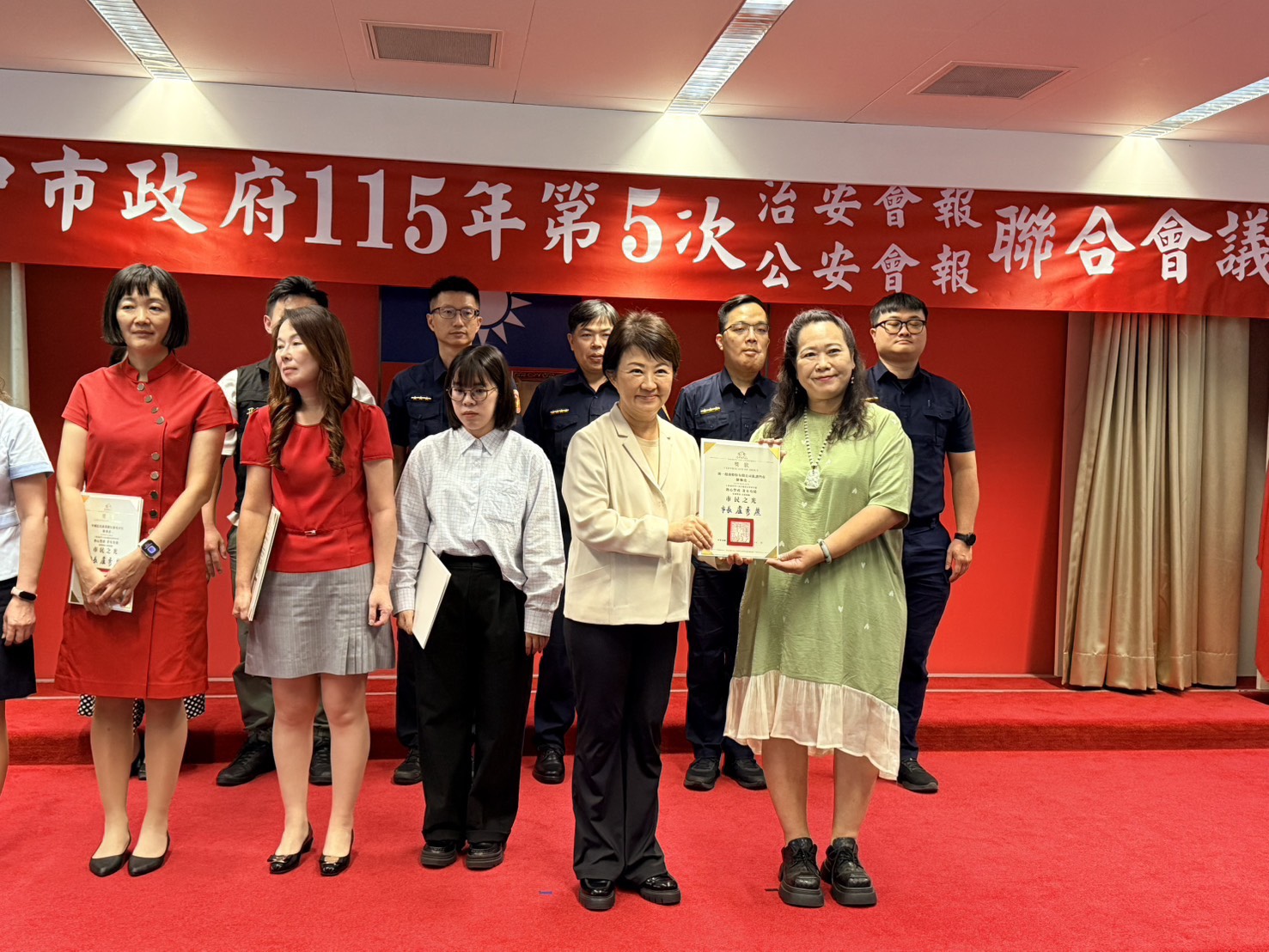 圖文：中市刑大：警、銀、民合作無間 共同守護城市治安。